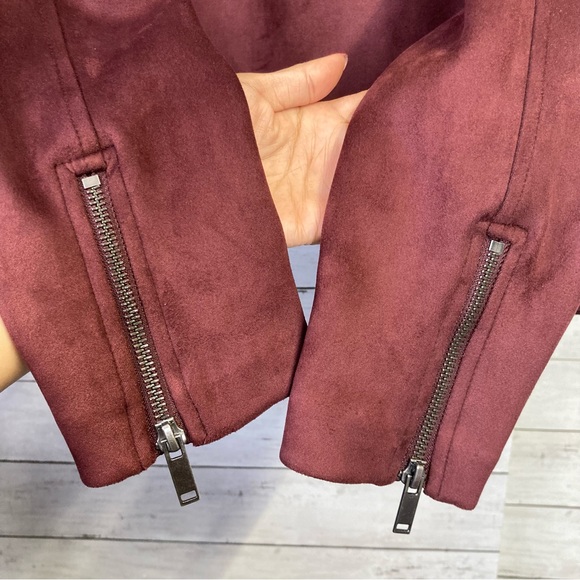 Old Navy Faux Suede Zip Up Moto Jacket size Small - Picture 7 of 11